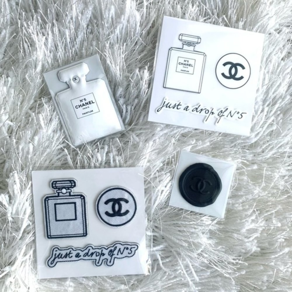CHANEL Iconic N°5 Set of 4 Sticker Bundle